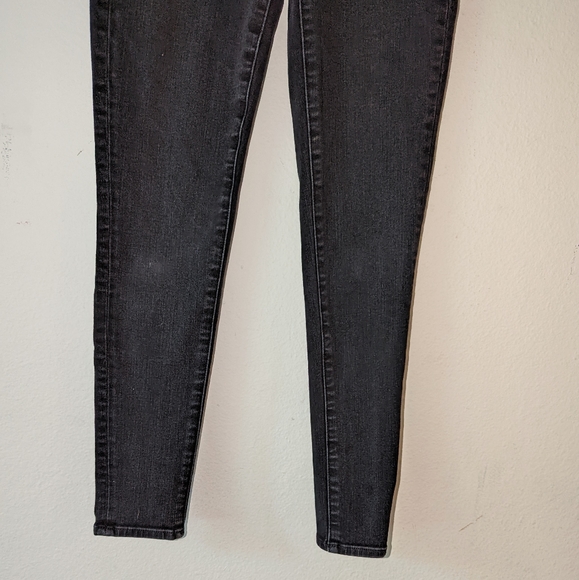 American Eagle Black Hi Rise Skinny Jeans - Picture 3 of 9